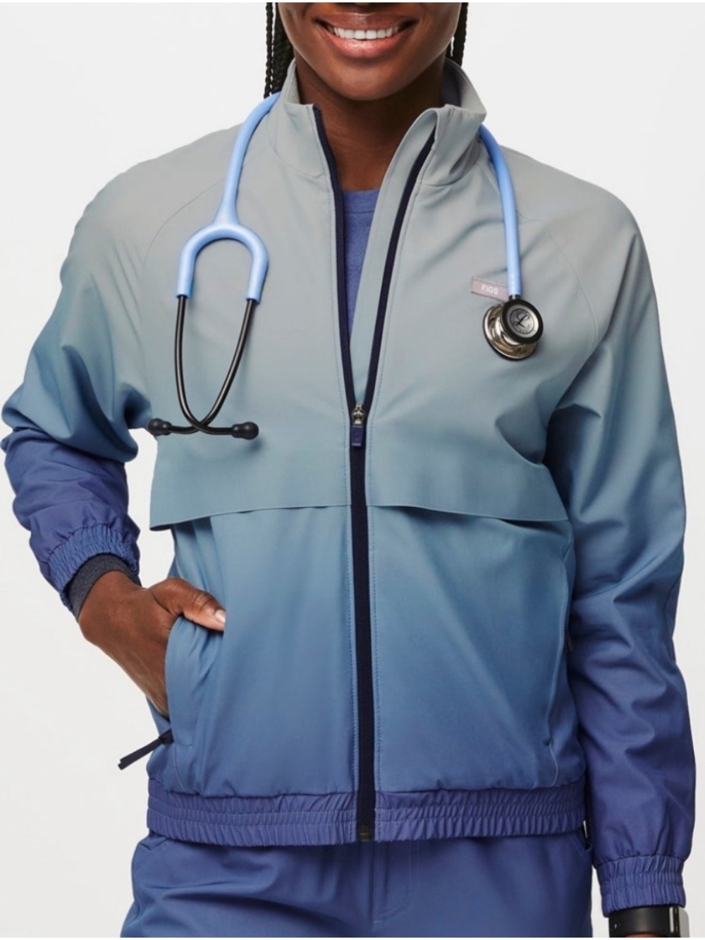 FIGS Women's Sydney FREEx™ Scrub Jacket Blue Ombre Size Small